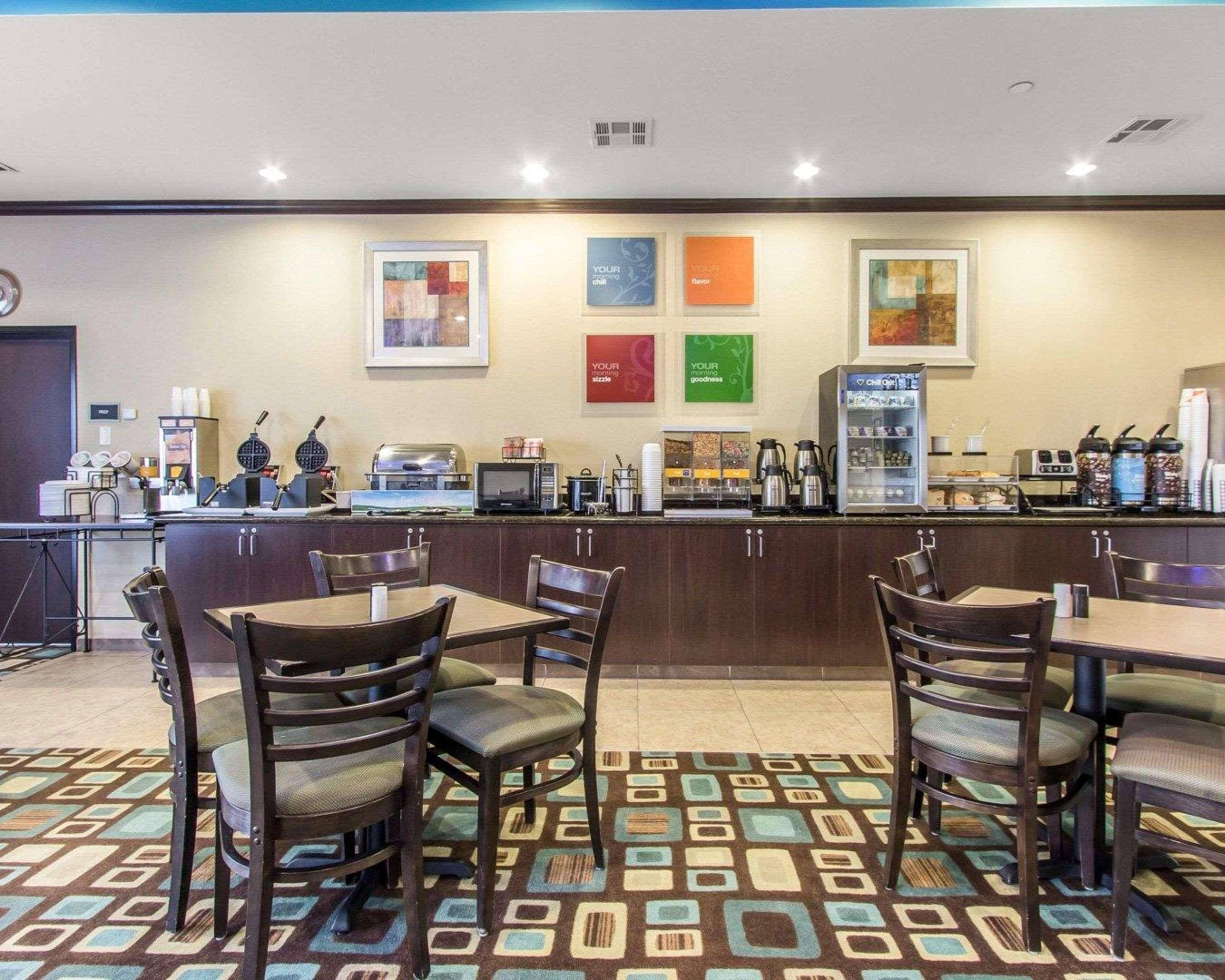 Comfort Inn & Suites Oklahoma City West - I-40 Luaran gambar