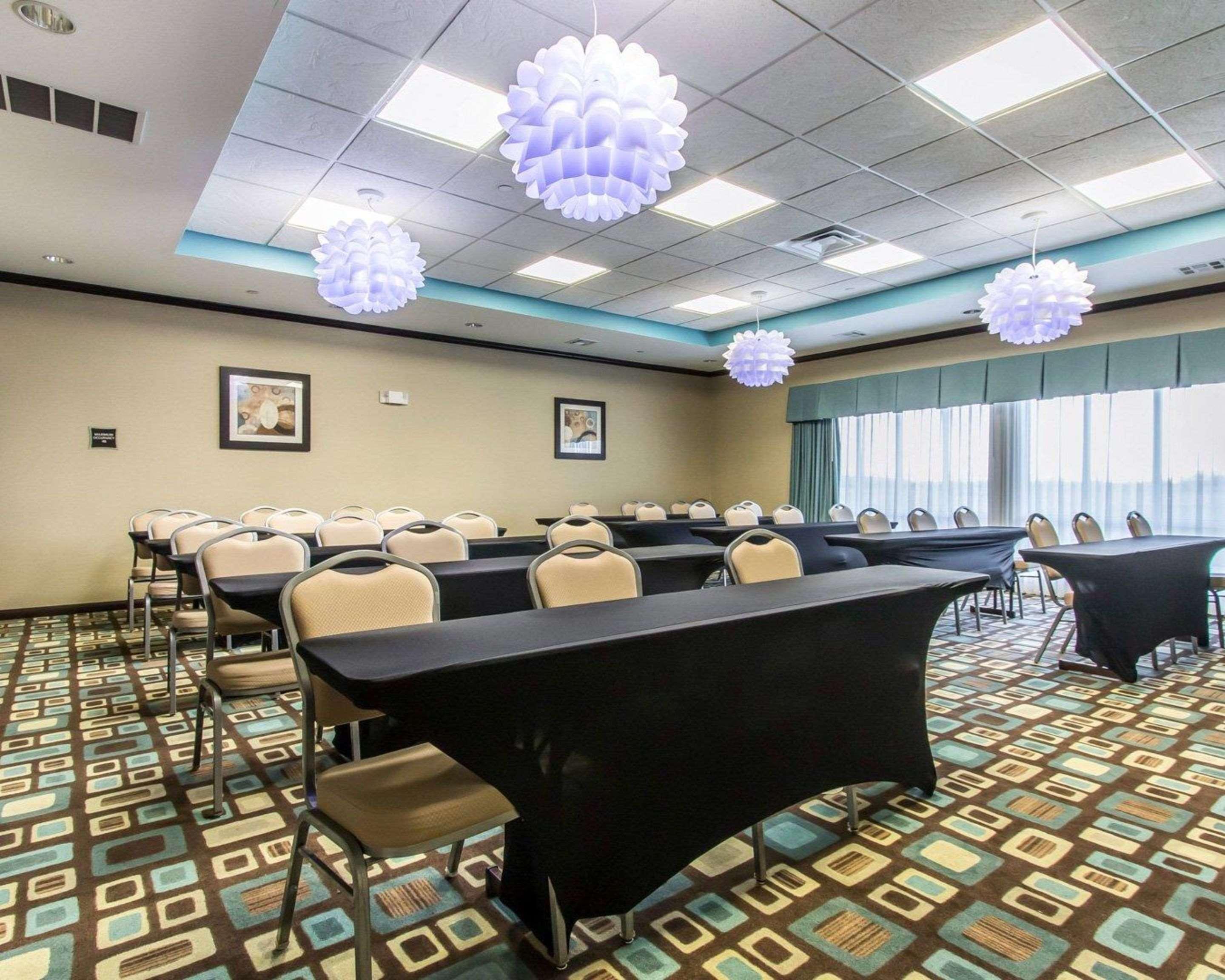 Comfort Inn & Suites Oklahoma City West - I-40 Luaran gambar