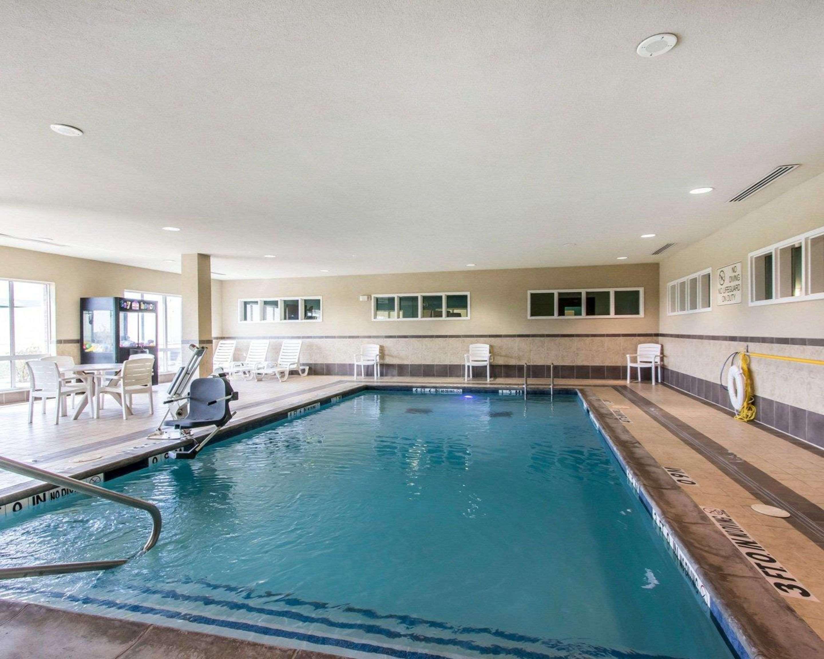 Comfort Inn & Suites Oklahoma City West - I-40 Luaran gambar