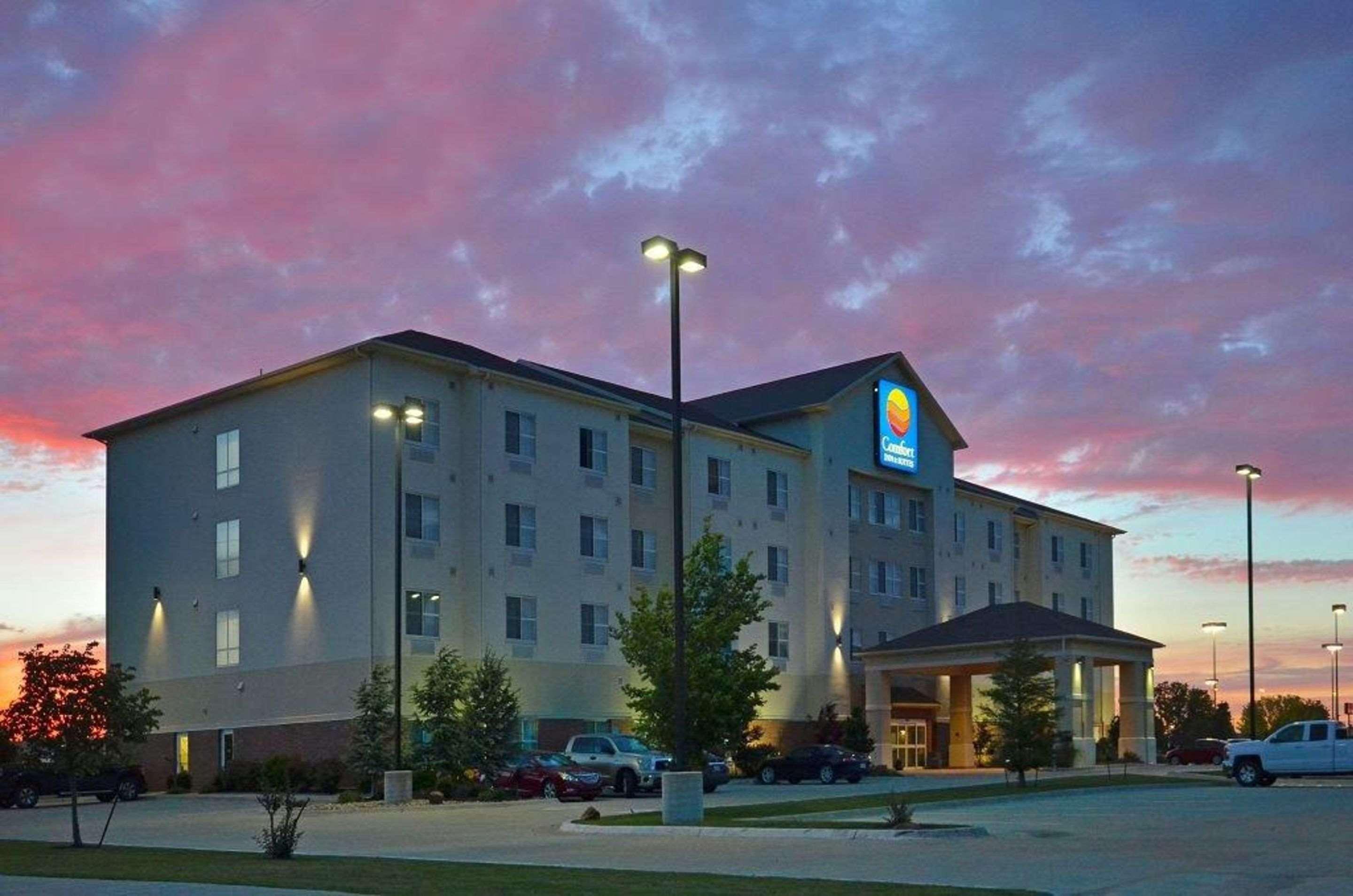 Comfort Inn & Suites Oklahoma City West - I-40 Luaran gambar