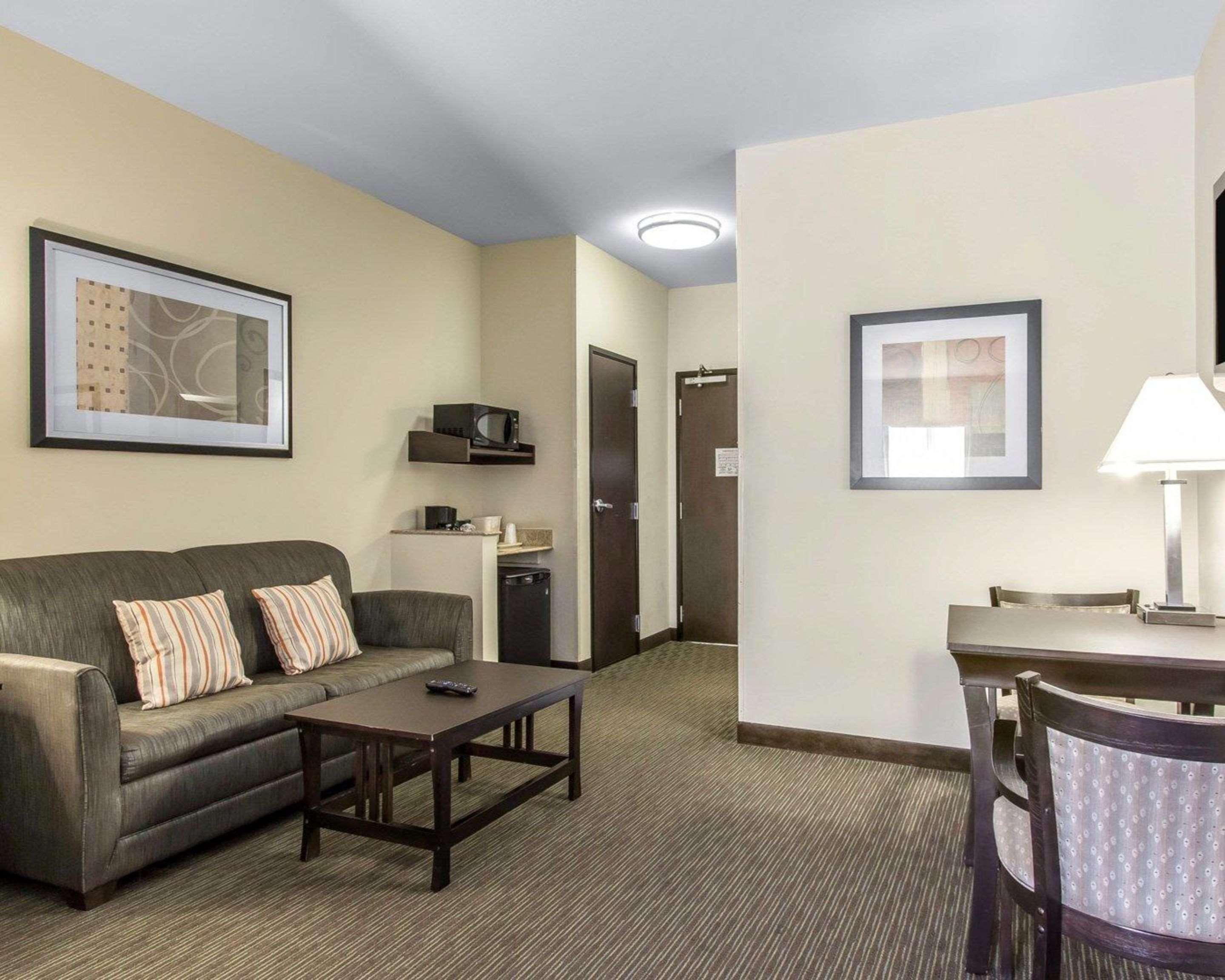 Comfort Inn & Suites Oklahoma City West - I-40 Luaran gambar